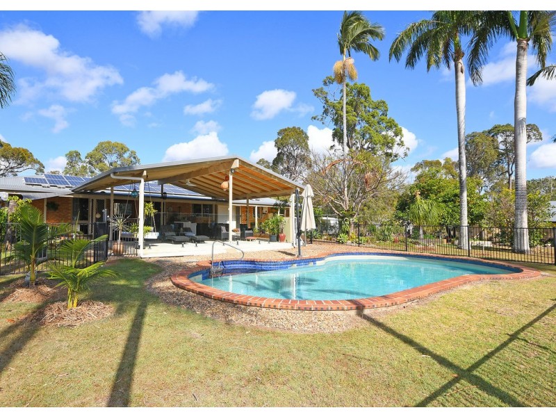 20 DREAMTIME AVENUE, Burrum Heads QLD 4659