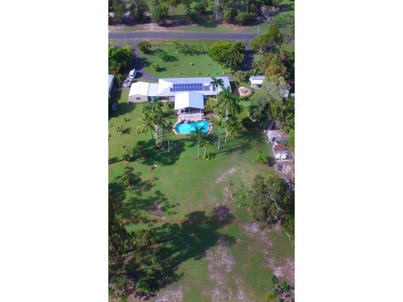 20 DREAMTIME AVENUE, Burrum Heads QLD 4659