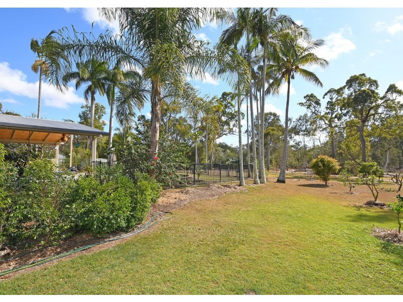 20 DREAMTIME AVENUE, Burrum Heads QLD 4659