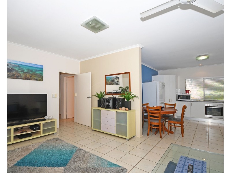 108 Kingfisher Pde, Toogoom QLD 4655