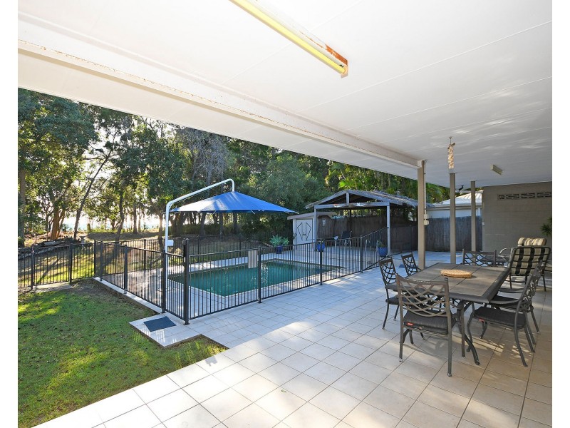 108 Kingfisher Pde, Toogoom QLD 4655
