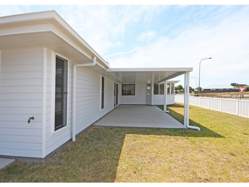 25 Lilly Pilly Drive, Burrum Heads QLD 4659