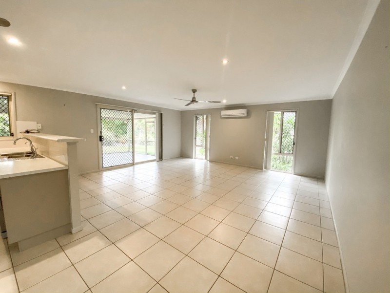 11 SOUTHFORK CIRCUIT, Burrum Heads QLD 4659