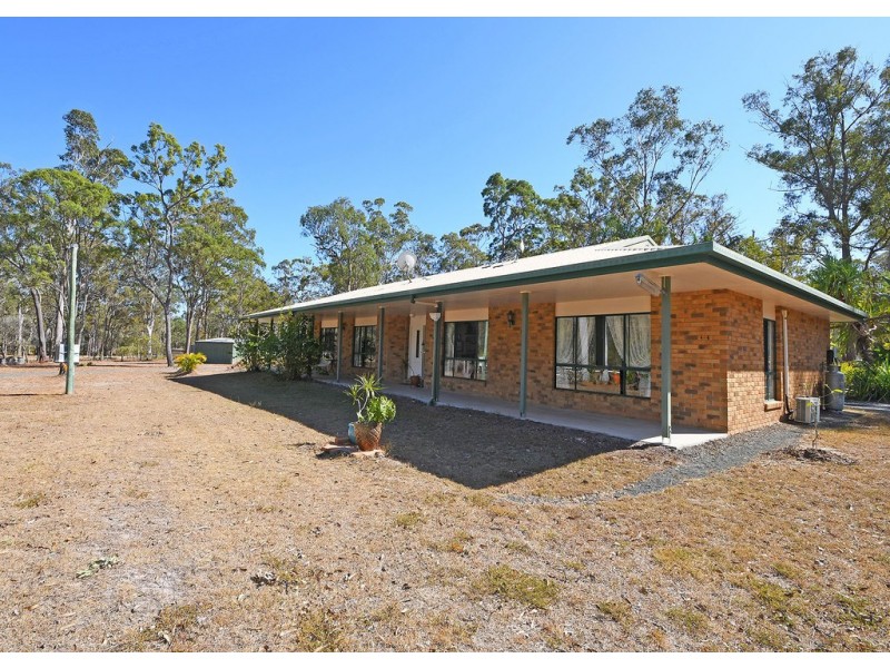 4-6 Miller Cresent, Burrum Heads QLD 4659