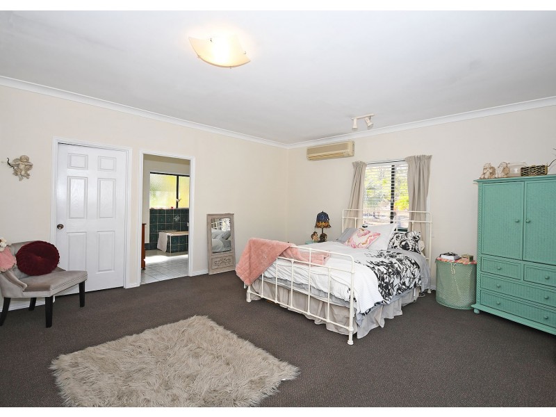 4-6 Miller Cresent, Burrum Heads QLD 4659