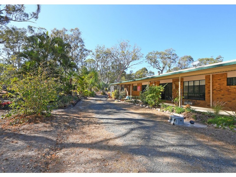 4-6 Miller Cresent, Burrum Heads QLD 4659