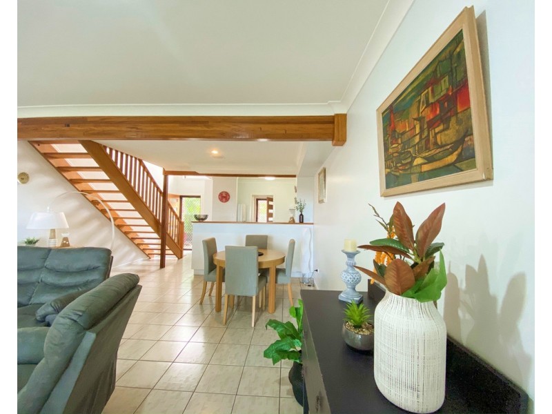 5/110 BURRUM STREET, Burrum Heads QLD 4659