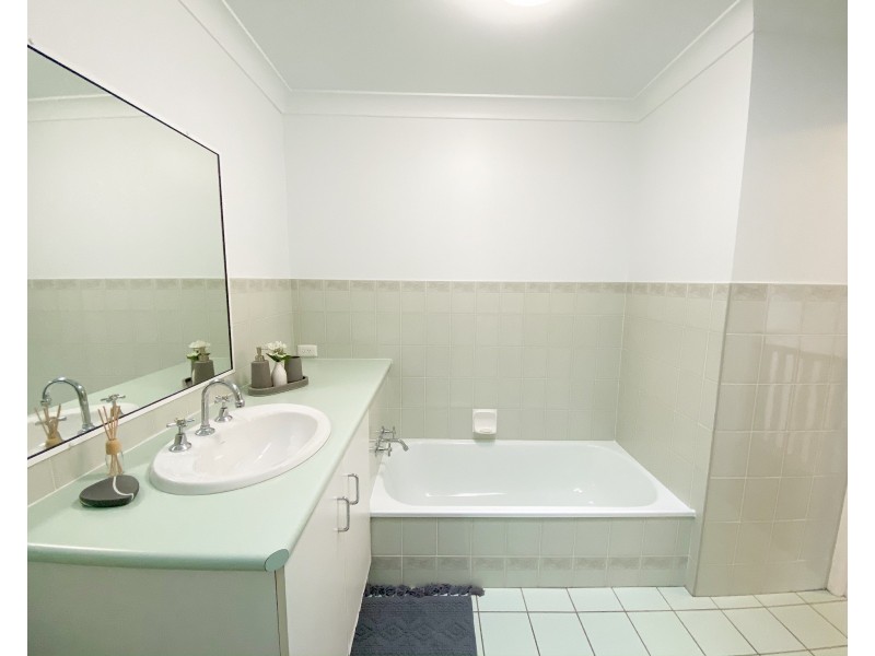 5/110 BURRUM STREET, Burrum Heads QLD 4659