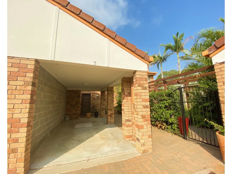 5/110 BURRUM STREET, Burrum Heads QLD 4659