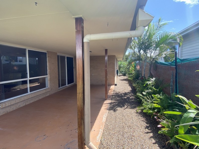 1/6 BULLEEN WAY, Burrum Heads QLD 4659