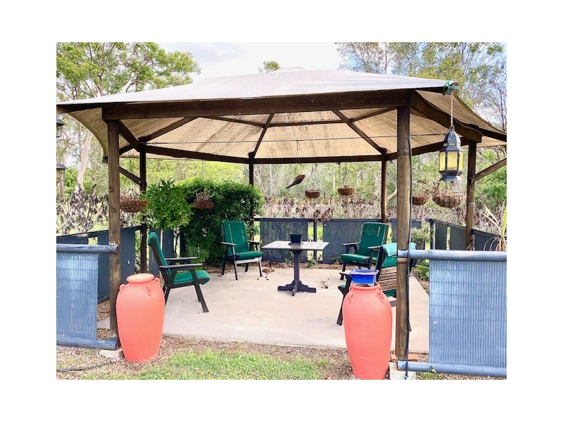 4 Jacqueline Drive, Pacific Haven QLD 4659