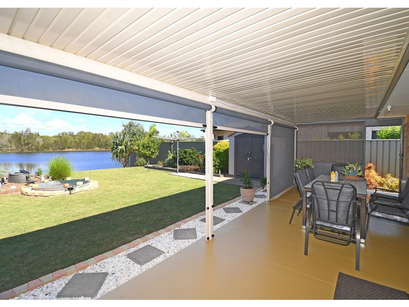 63 Beach Drive, Burrum Heads QLD 4659