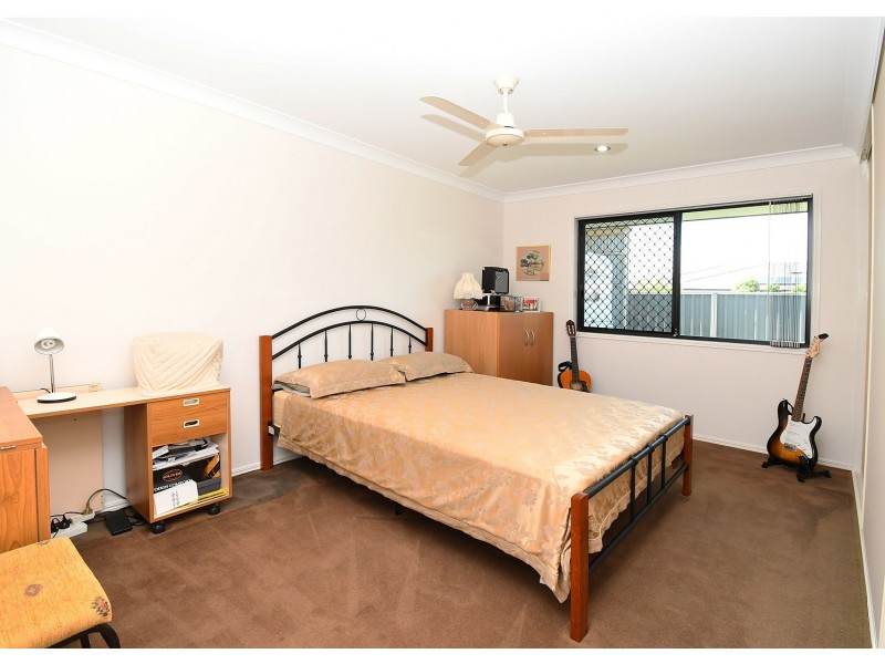 63 Beach Drive, Burrum Heads QLD 4659