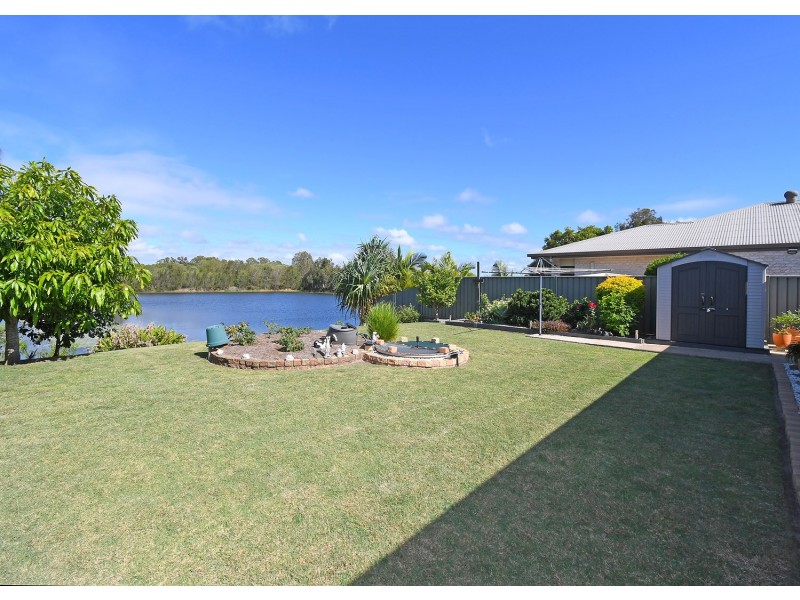 63 Beach Drive, Burrum Heads QLD 4659