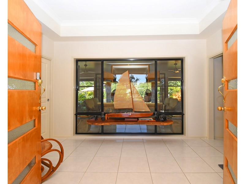 12 Elboz Court, Burrum Heads QLD 4659