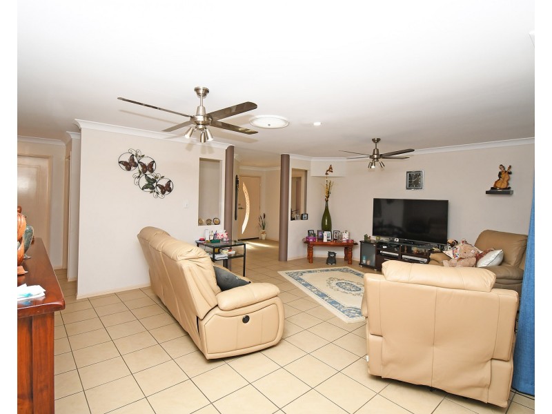 26 Tulipwood Dr, Burrum Heads QLD 4659