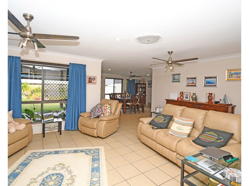 26 Tulipwood Dr, Burrum Heads QLD 4659