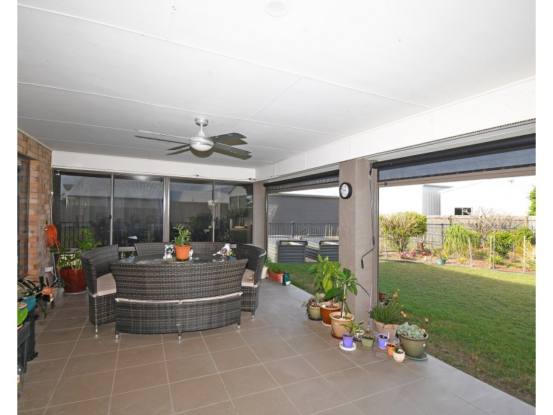 26 Tulipwood Dr, Burrum Heads QLD 4659