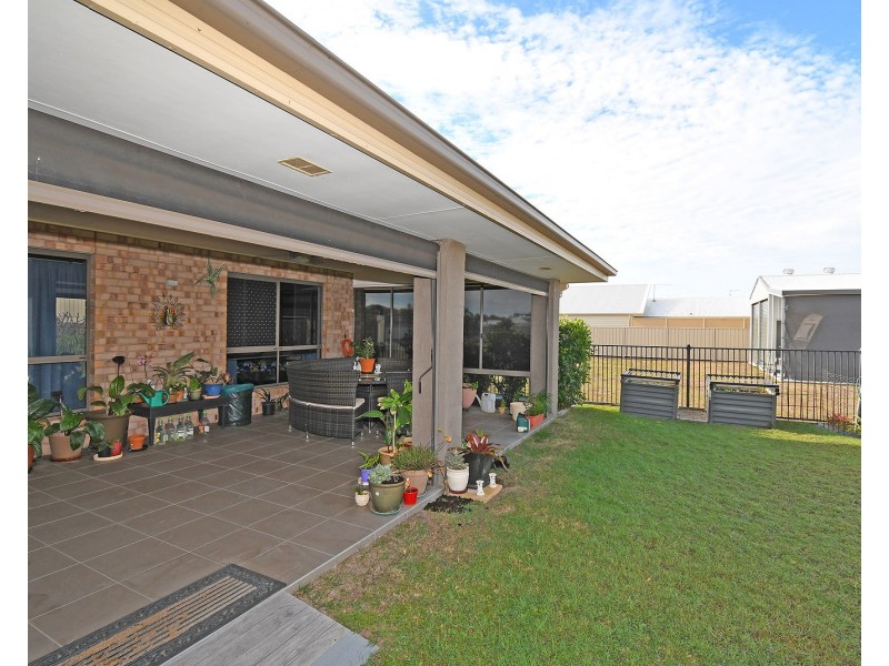 26 Tulipwood Dr, Burrum Heads QLD 4659