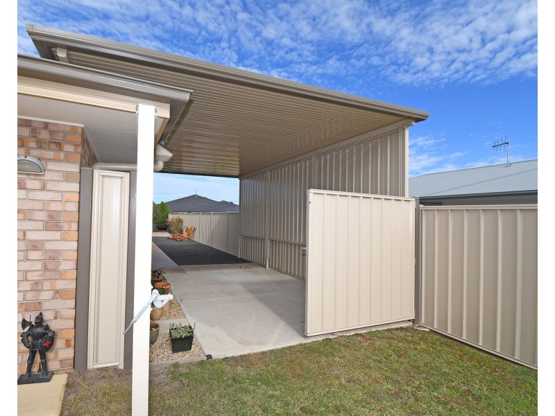 26 Tulipwood Dr, Burrum Heads QLD 4659