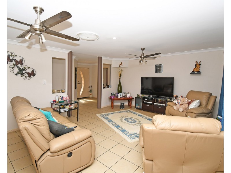 26 Tulipwood Dr, Burrum Heads QLD 4659