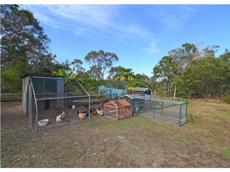 9 Island Close, Pacific Haven QLD 4659