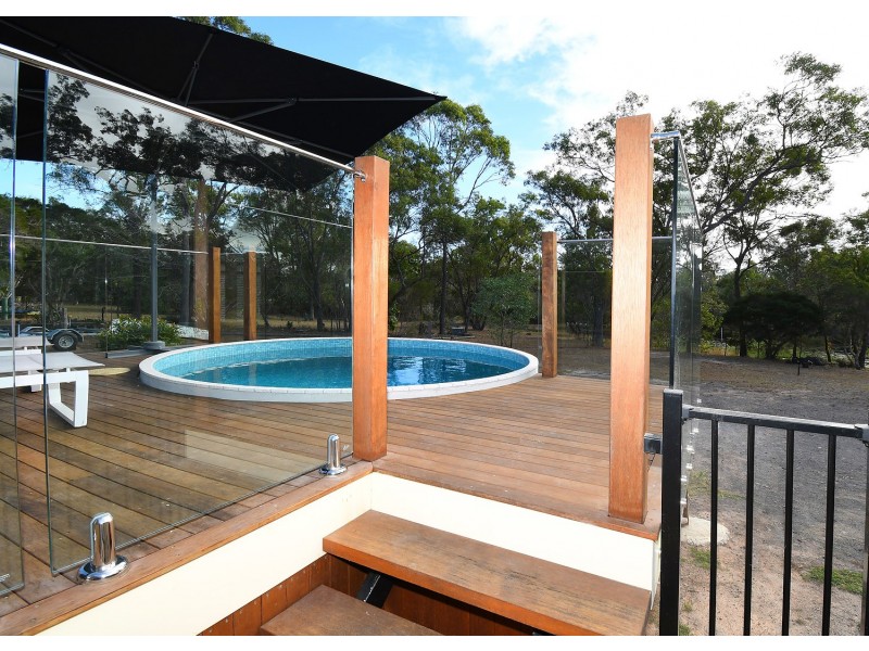 9 Island Close, Pacific Haven QLD 4659