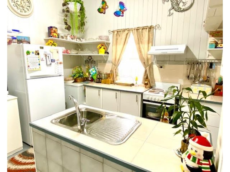 5 ALFRED STREET, Biggenden QLD 4621