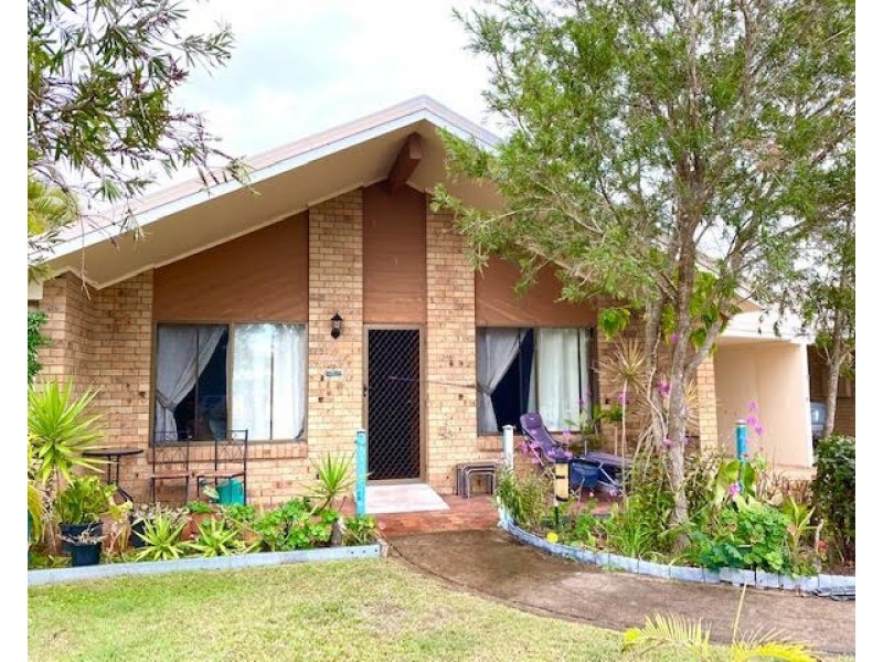 5 BENTWOOD STREET, Burrum Heads QLD 4659