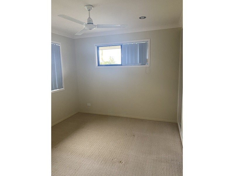 2/40 Howard Street, Burrum Heads QLD 4659