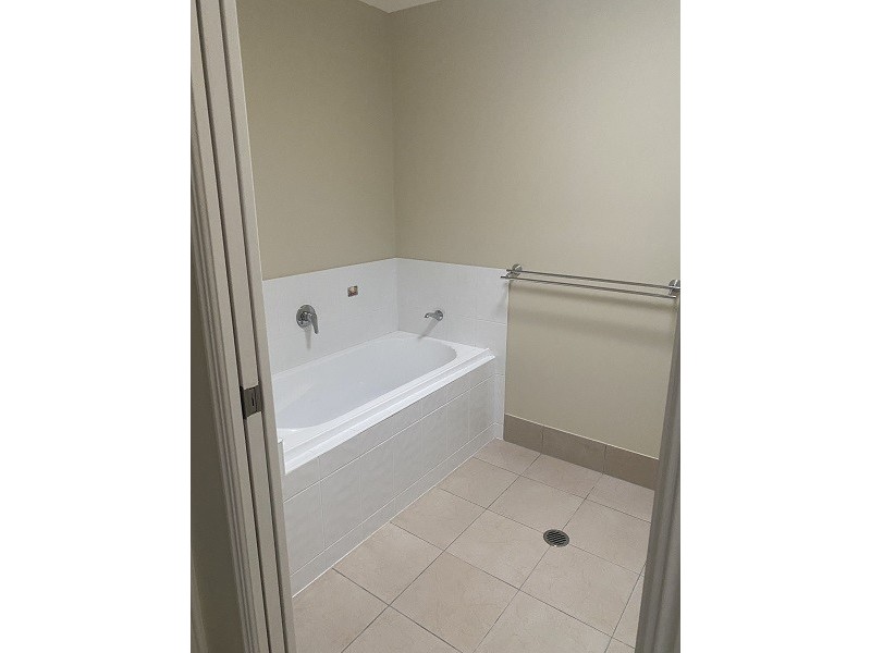 2/40 Howard Street, Burrum Heads QLD 4659