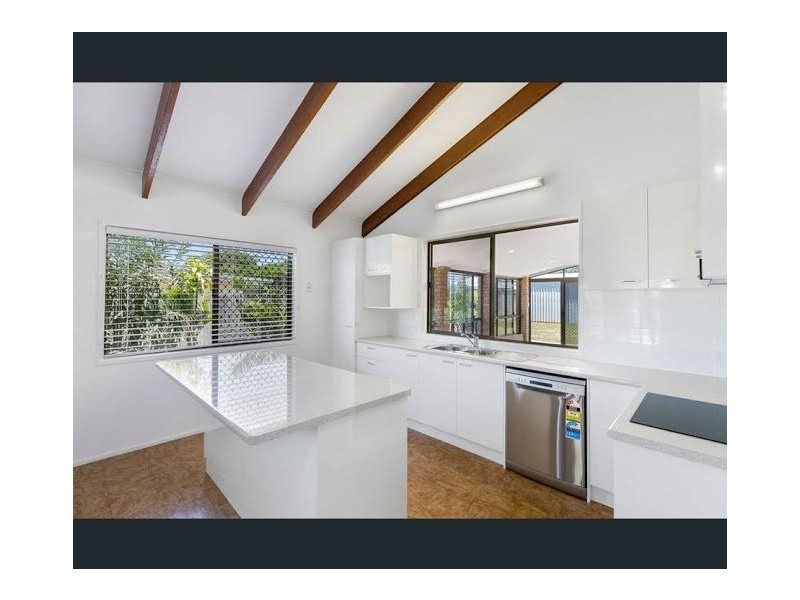 23 Howard Street, Burrum Heads QLD 4659