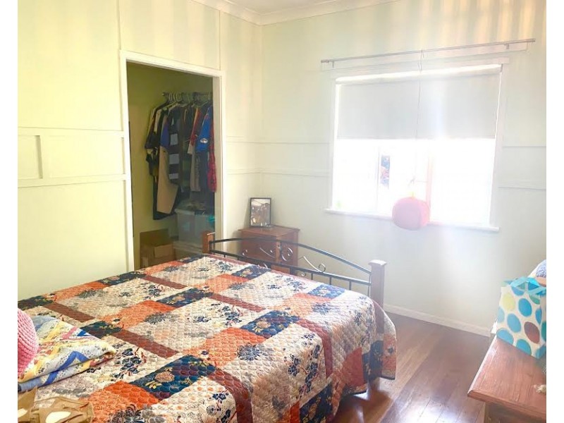 21 EAST STREET, Howard QLD 4659