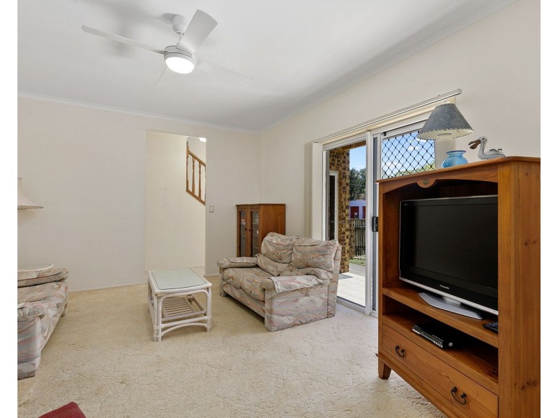 119 BURRUM STREET, Burrum Heads QLD 4659