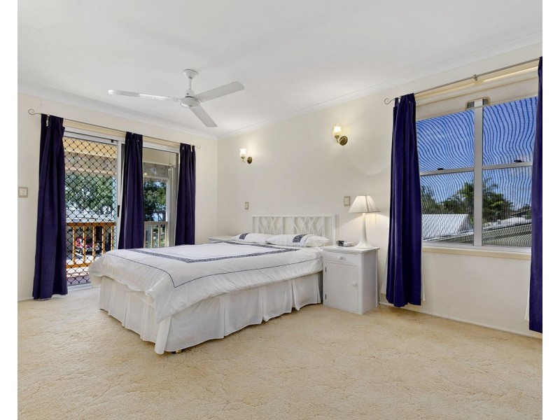 119 BURRUM STREET, Burrum Heads QLD 4659