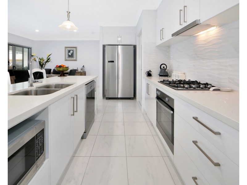 31 HONEY MYRTLE CLOSE, Burrum Heads QLD 4659