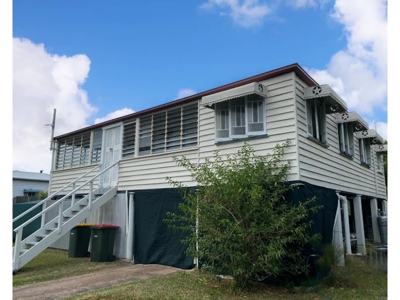 70 THOMAS STREET, Howard QLD 4659