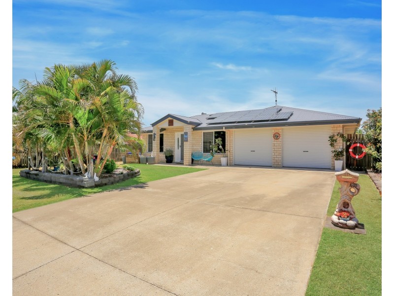 12 Lakeside Drive, Burrum Heads QLD 4659