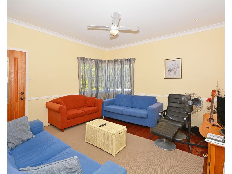 28 Bushnell Road, Burrum Heads QLD 4659