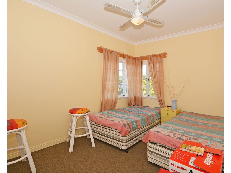 28 Bushnell Road, Burrum Heads QLD 4659