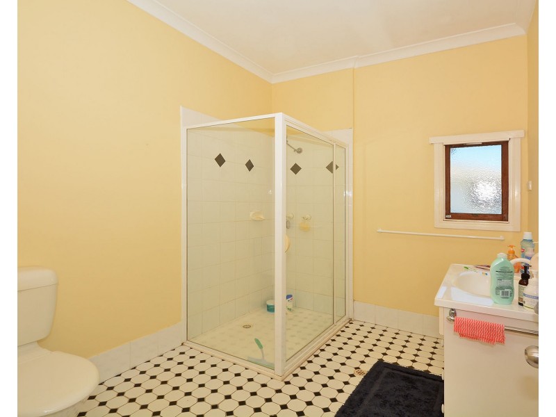28 Bushnell Road, Burrum Heads QLD 4659
