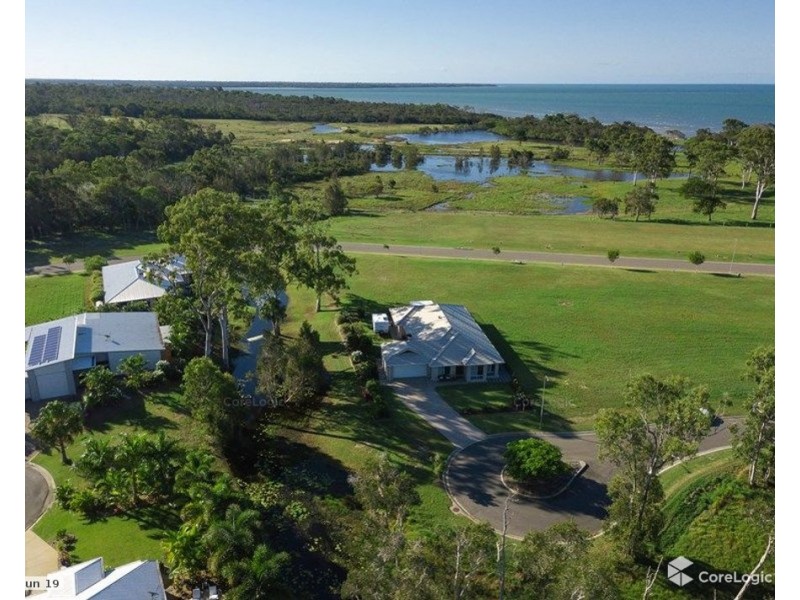 17 MAJESTIC COURT, Burrum Heads QLD 4659