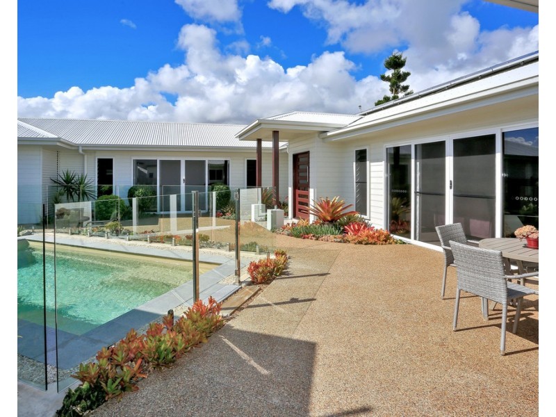 46 Honey Myrtle Close, Burrum Heads QLD 4659