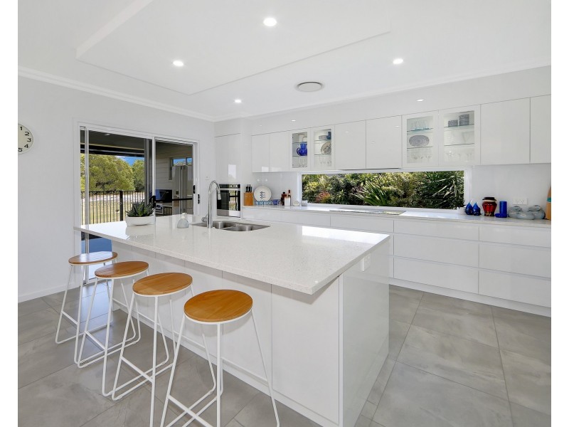 46 Honey Myrtle Close, Burrum Heads QLD 4659