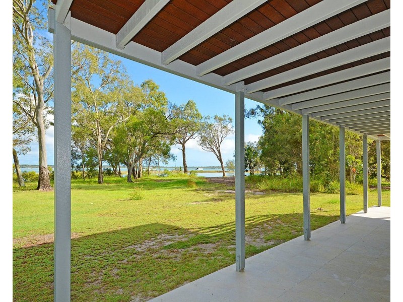 100 RIVERVIEW DRIVE, Burrum Heads QLD 4659