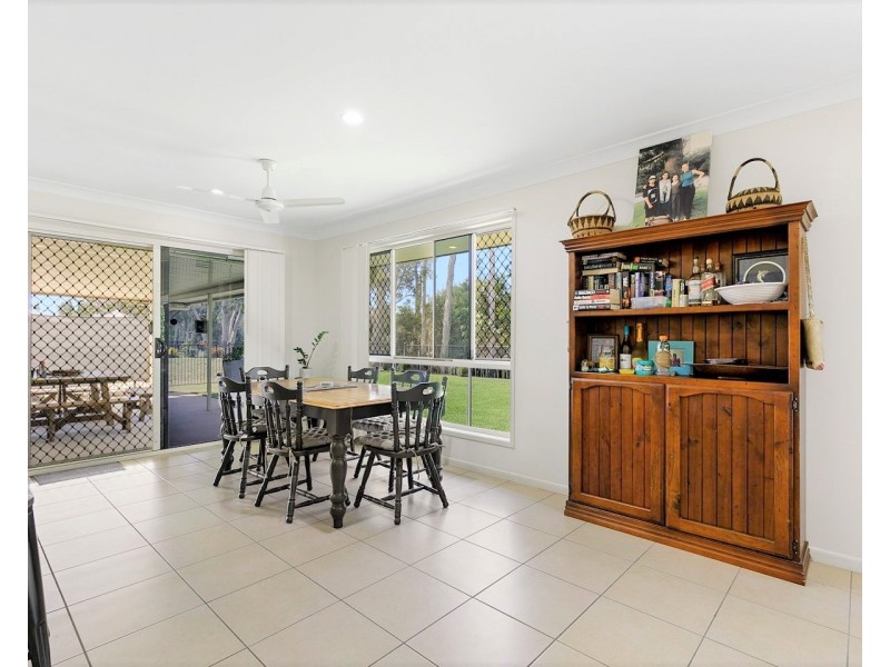 19 SIRENIA DRIVE, Burrum Heads QLD 4659