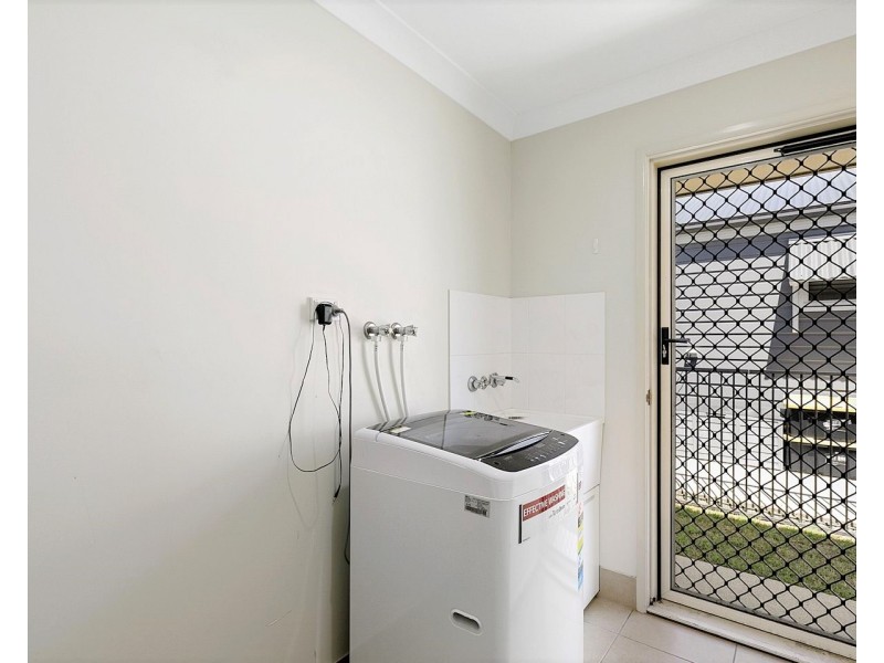 19 SIRENIA DRIVE, Burrum Heads QLD 4659