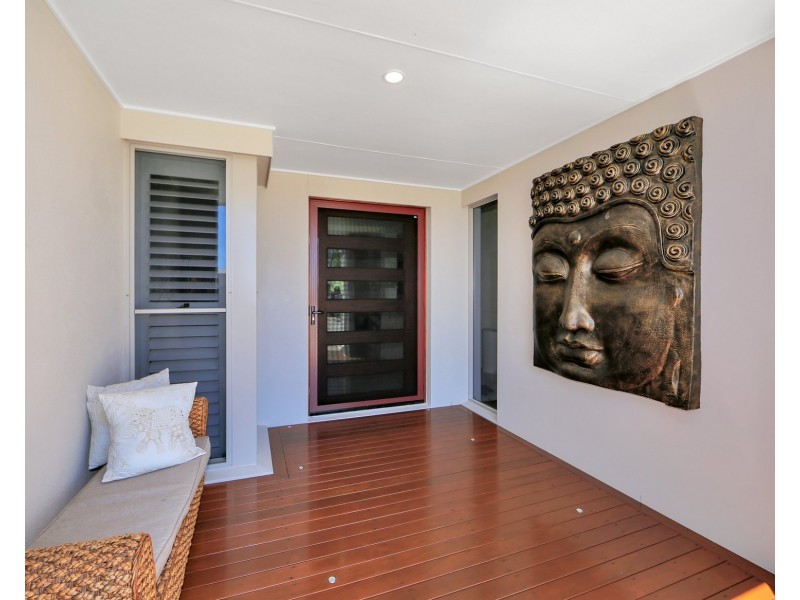 1 NOEME STREET, Burrum Heads QLD 4659