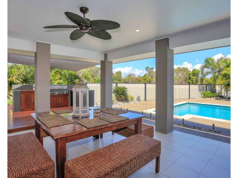 1 NOEME STREET, Burrum Heads QLD 4659