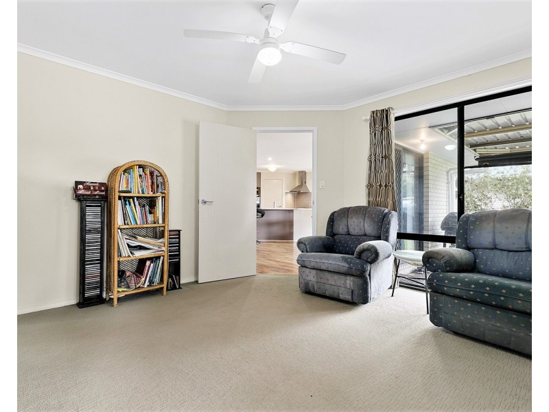 56 SIRENIA DRIVE, Burrum Heads QLD 4659